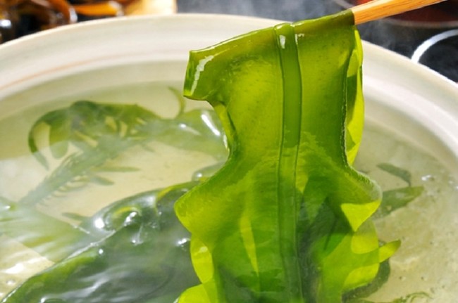 厳選生わかめのしゃぶしゃぶは「これがワカメ？」と驚くおいしさ