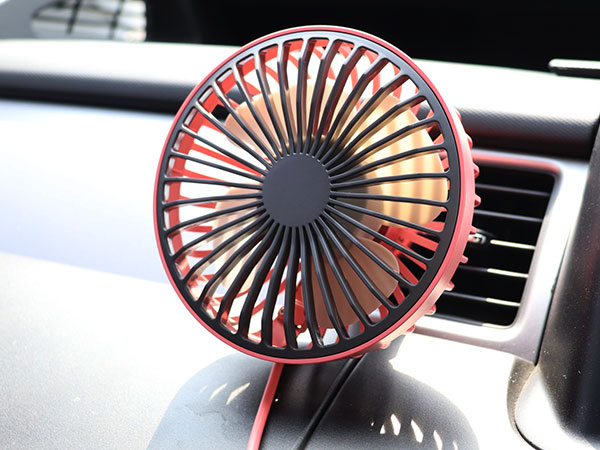 車内の冷房効率を上げるusb車載扇風機 K Fan11 が登場 昌騰有限会社のプレスリリース