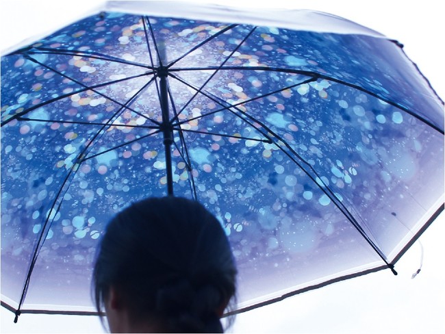 エモい傘で 雨 の日でも気分はハッピー 笑顔で傘をさす 人を ひとりでも多くふやすためのクラウドファンディングを開始しました 株式会社スパイスのプレスリリース