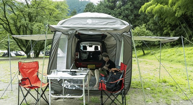 車に繋げるテント「Carlock(カーロック)」が誕生！3面 ”日&雨”除け付き 