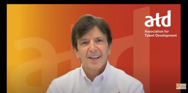 ＜登壇の様子｜ATD会長兼CEO Tony Bingham氏＞