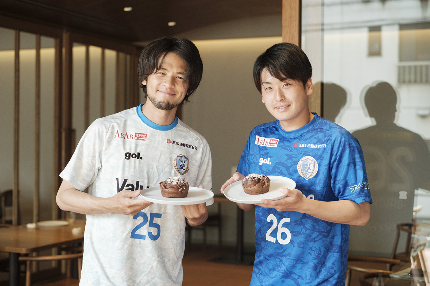 ミヨシ油脂 サッカークラブ南葛sc 選手推薦 クランベリージャムとナッツのショコラパン をカフェ マルガパーネで販売開始 ミヨシ油脂株式会社のプレスリリース