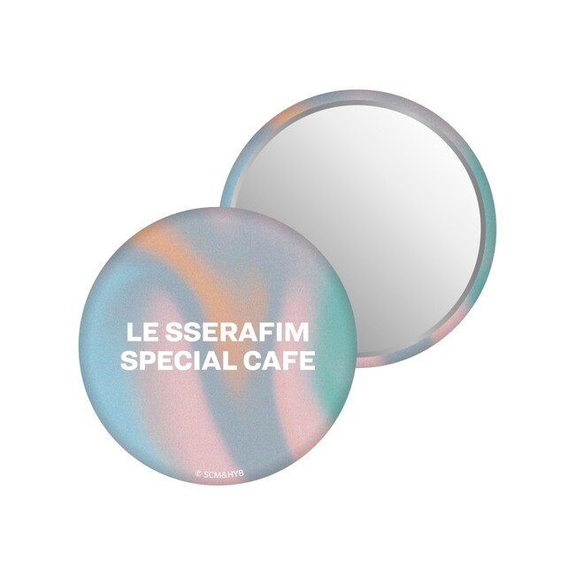 LE SSERAFIM」のCAFE「LE SSERAFIM SPECIAL CAFE」期間限定オープン