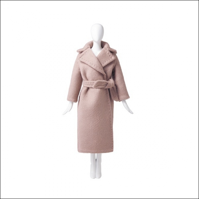 [Present]Pink Coat Doll