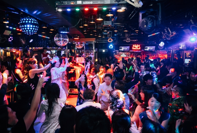 さらば平成！最後の夜は「超（スーパー）バブルディスコ」でド派手に踊り明かそう!!｜日本都市プロダクション株式会社のプレスリリース