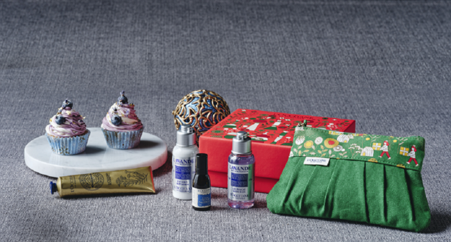 ロクシタン クリスマスコフレ&クリスマスカップケーキ ロクシタン クリスマスコフレ&クリスマスカップケーキ