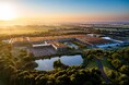 ロールス・ロイス・モーター・カーズ、2024年にビスポークの記録的な年を更新し、画期的な投資を発表