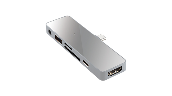 iPadやiPhoneに挿し込むだけで機能拡張できる、USB Type-C(TM) 6in1