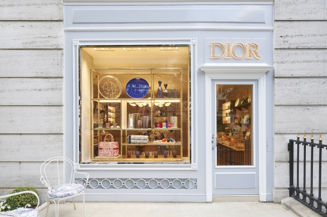 Dior パリ モンテーニュ通りにディオール メゾンのブティックがオープン クリスチャン ディオール株式会社のプレスリリース
