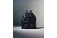 【DIOR】 「ディオール カロ」からバックパックが新たに登場