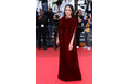 【DIOR】カンヌ国際映画祭でハフシア・ヘルツィが纏うドレスのサヴォワールフェール