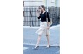 【Dior】「ディオリー」を携えたカーリー・クロスの姿をキャッチ
