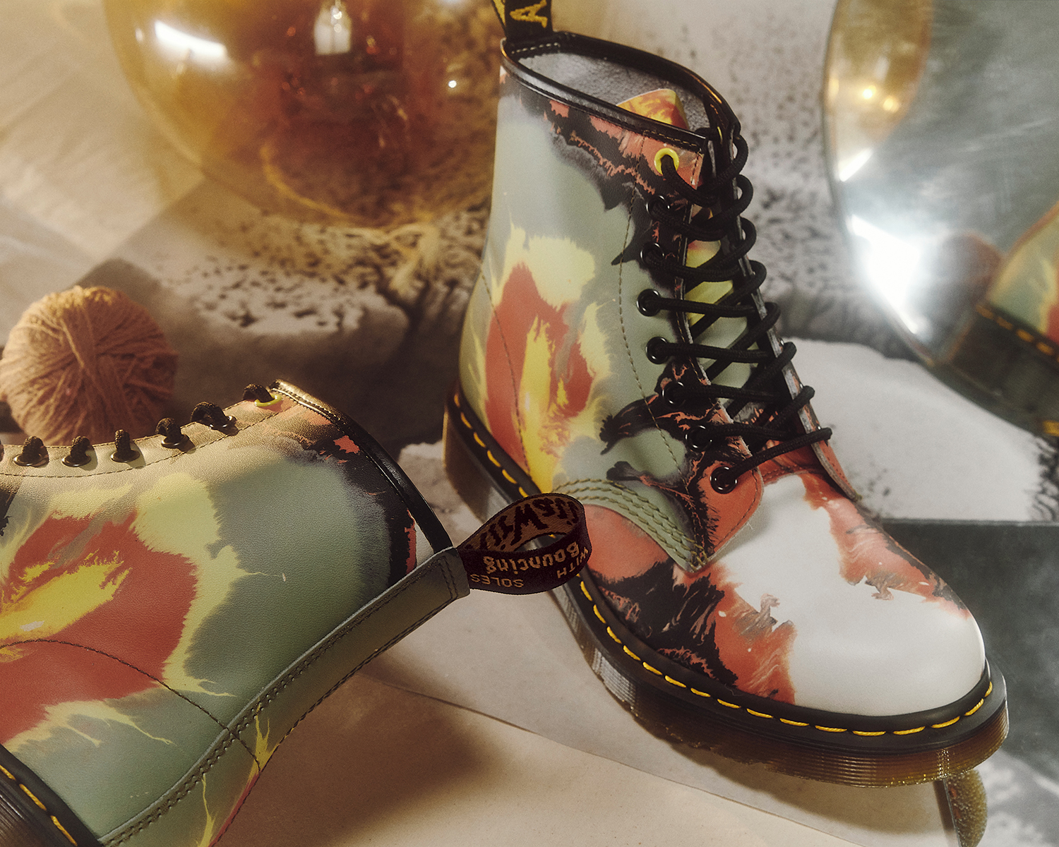 【即日発送】Dr.Martens×Tate Britain コラボブーツ