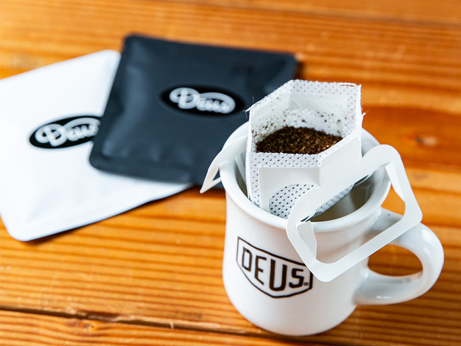 DEUS DRIP COFFEE