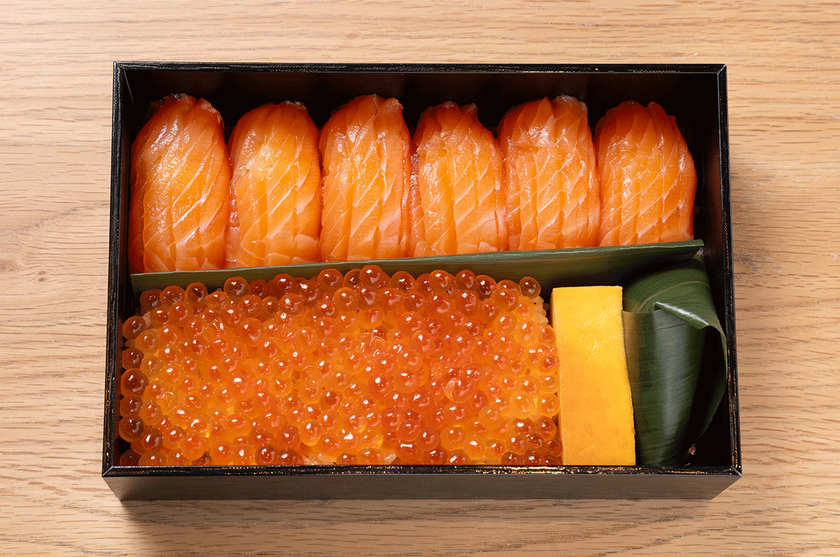 讃岐サーモンいくら寿司
