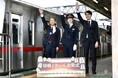 日本将棋連盟と協力し、瀬戸線沿線の小学校へ棋士を派遣