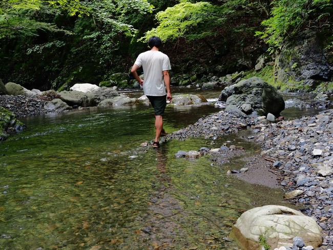 渓流沿いのフィールドもあります。