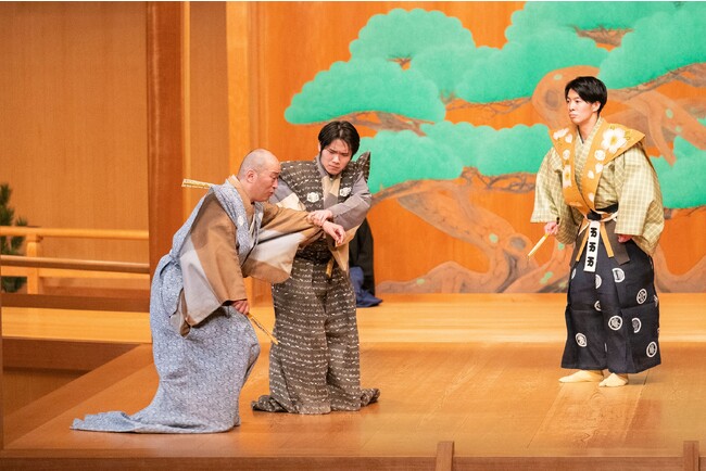 「ふらっと狂言会♭2」野村万之丞・拳之介・眞之介(万蔵家三兄弟)10月15日(日)公演 国立能楽堂 TRAICY(トライシー)