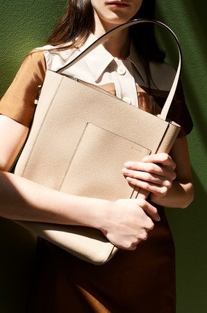  バケットバッグ ミディアム ￥291,500