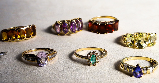 アメジスト、エメラルド、タンザナイトなど、人気のカラーストーンリング 9K／10K／14K Gold ￥30,000~