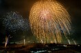 桜の季節のサーキットで奇跡の大輪2尺玉が打ち揚がる!世界最高峰の花火師が富士山に集結「富士山花火vsスピードウェイ2026」開催決定
