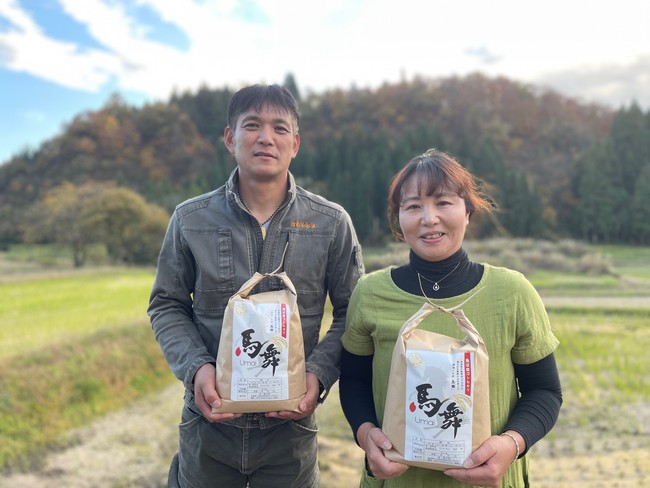 服部選手のご両親と「馬舞」