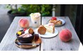 <nomaru bake>旬の桃をぜいたくに味わう夏限定スイーツフェア開催! 桃あんみつ牛乳寒天、桃のショートケーキなど