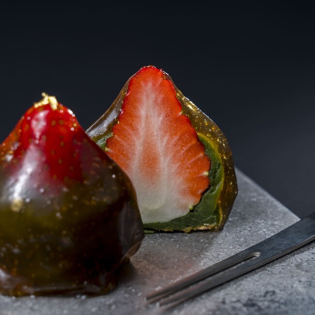 いちご琥珀餅 抹茶