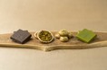 【遊び心溢れるお茶請けギフト】最中の皮をさっくり楽しむ「もなかわショコラ」と新作お茶菓子をまとめた京はやしや「もなかの皮のお茶菓子セット」が12月15日（水）より販売開始。