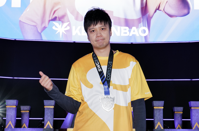 準優勝のLEST選手 準優勝のLEST選手
