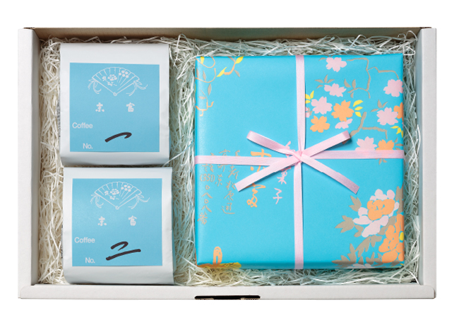 季節の生菓子とコーヒー2種のセット 季節の生菓子とコーヒー2種のセット