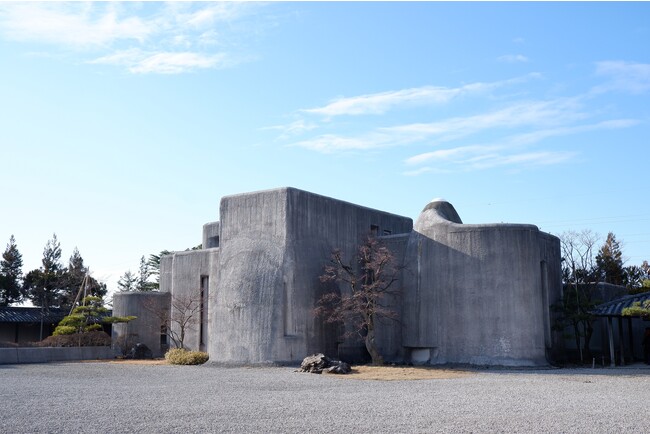 ヒスイ観光関連施設の一つ「翡翠園・玉翠園・谷村美術館」 ヒスイ観光関連施設の一つ「翡翠園・玉翠園・谷村美術館」