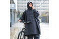 「自転車の傘差し運転罰則化」の救世主！キャンプ基準の防水性能を備えたレインウェア「カッパーダ・ポンチョ」発売。