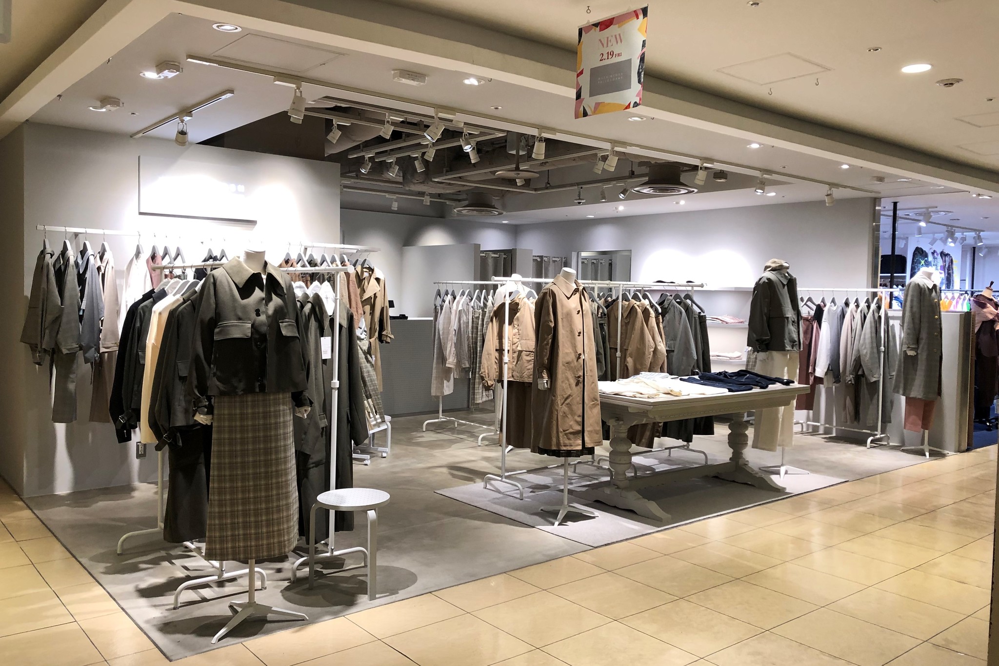 Mackintosh Philosophy Grey Label を ルミネ新宿 と 二子玉川ライズs C にオープン 株式会社三陽商会のプレスリリース