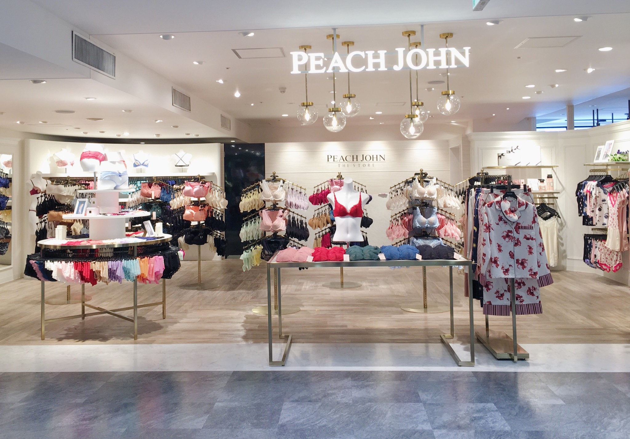 秋田初出店 秋田オーパにpeach John The Storeが10月28日 土 オープン 株式会社ピーチ ジョンのプレスリリース