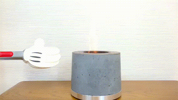 倒れない