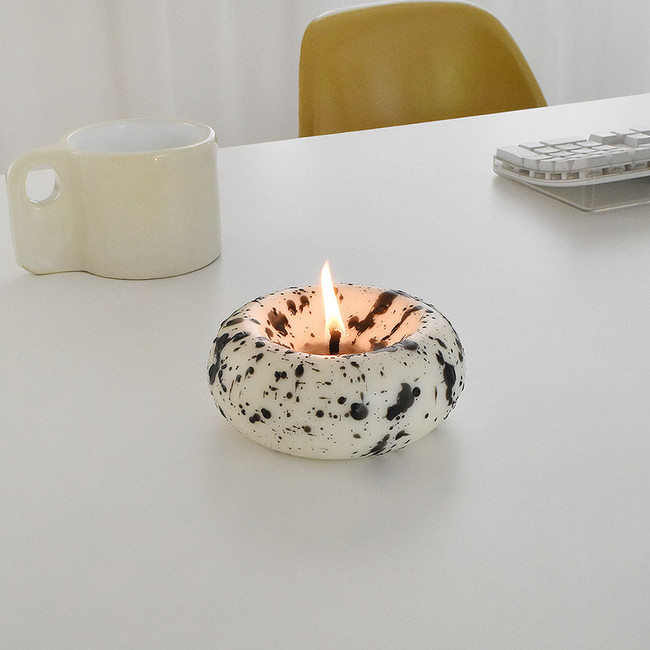 Press Candle Black 