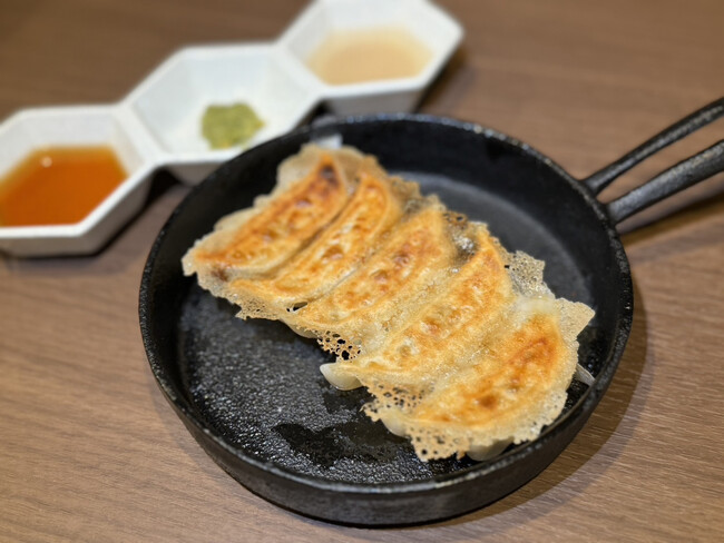 博多鉄鍋餃子