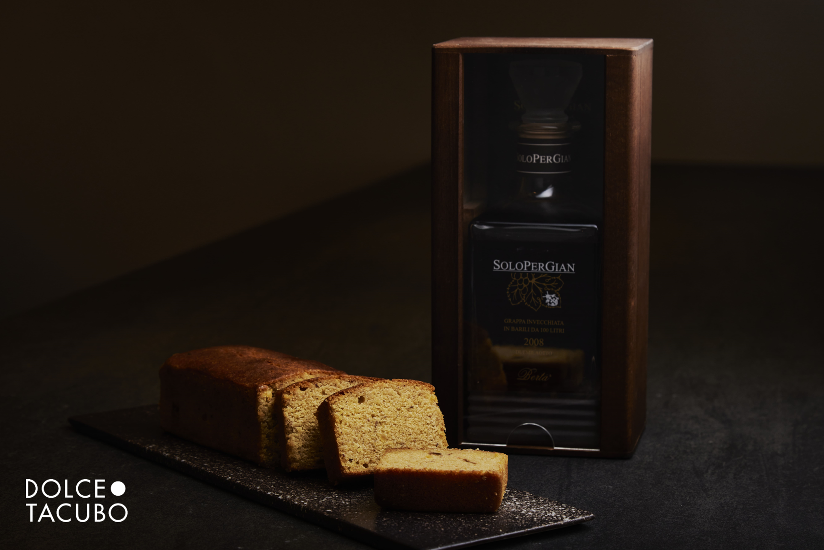 感動を味わう予約制パティスリー Dolce Tacubo が新商品 美酒好きのためのプレミアムブランデーケーキ を2月11日 金 発売 美酒好きの方へのバレンタインギフトにもおすすめ 株式会社ソワニエのプレスリリース