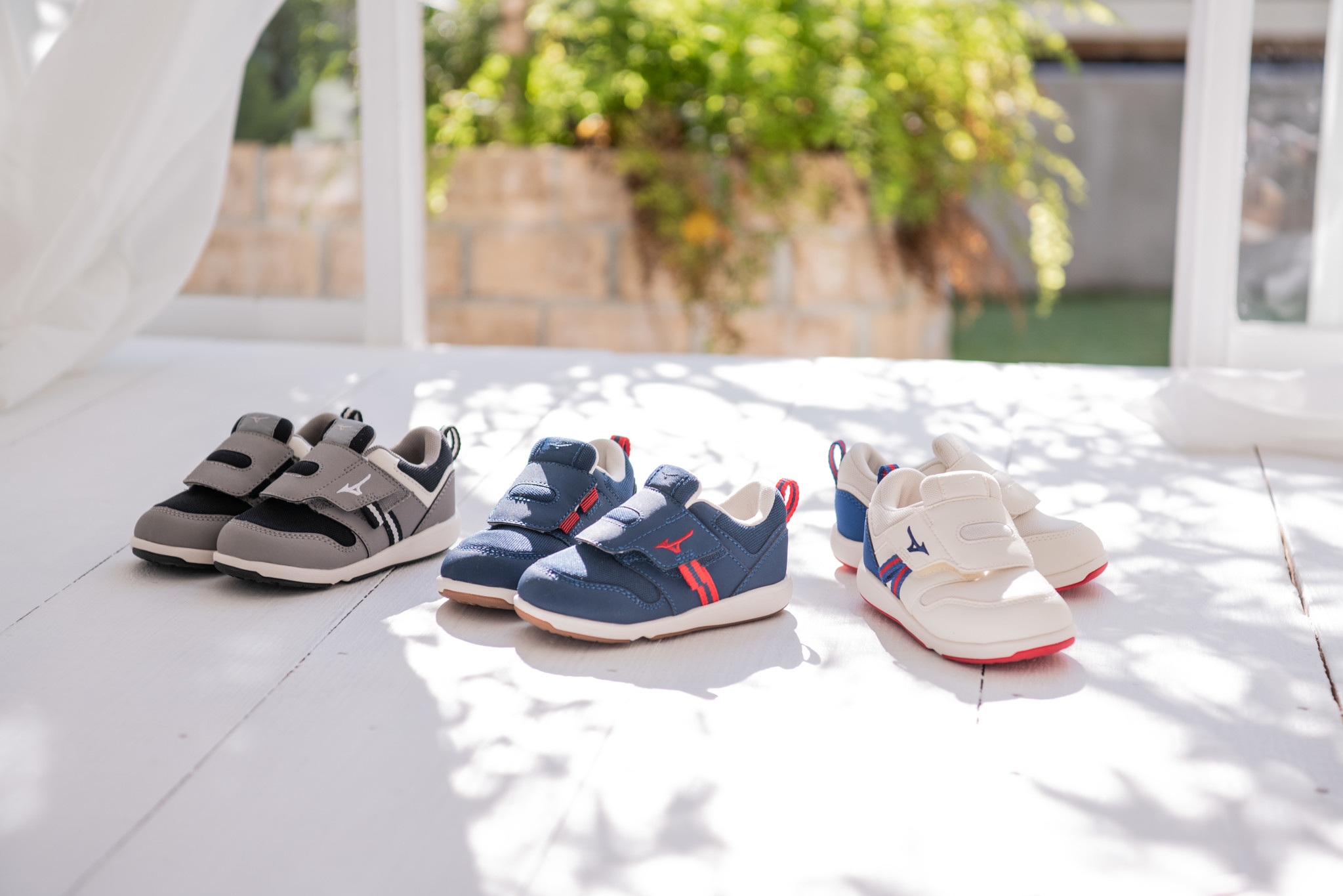 アッパーとインソールをリニューアル ひとりで履けた をもっと後押し キッズシューズ ミズノ プレモア２ シリーズ発売 ミズノ株式会社のプレスリリース