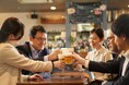 「ほぼ毎日飲む」3割超、男性はひとり飲み　女性はつながり志向