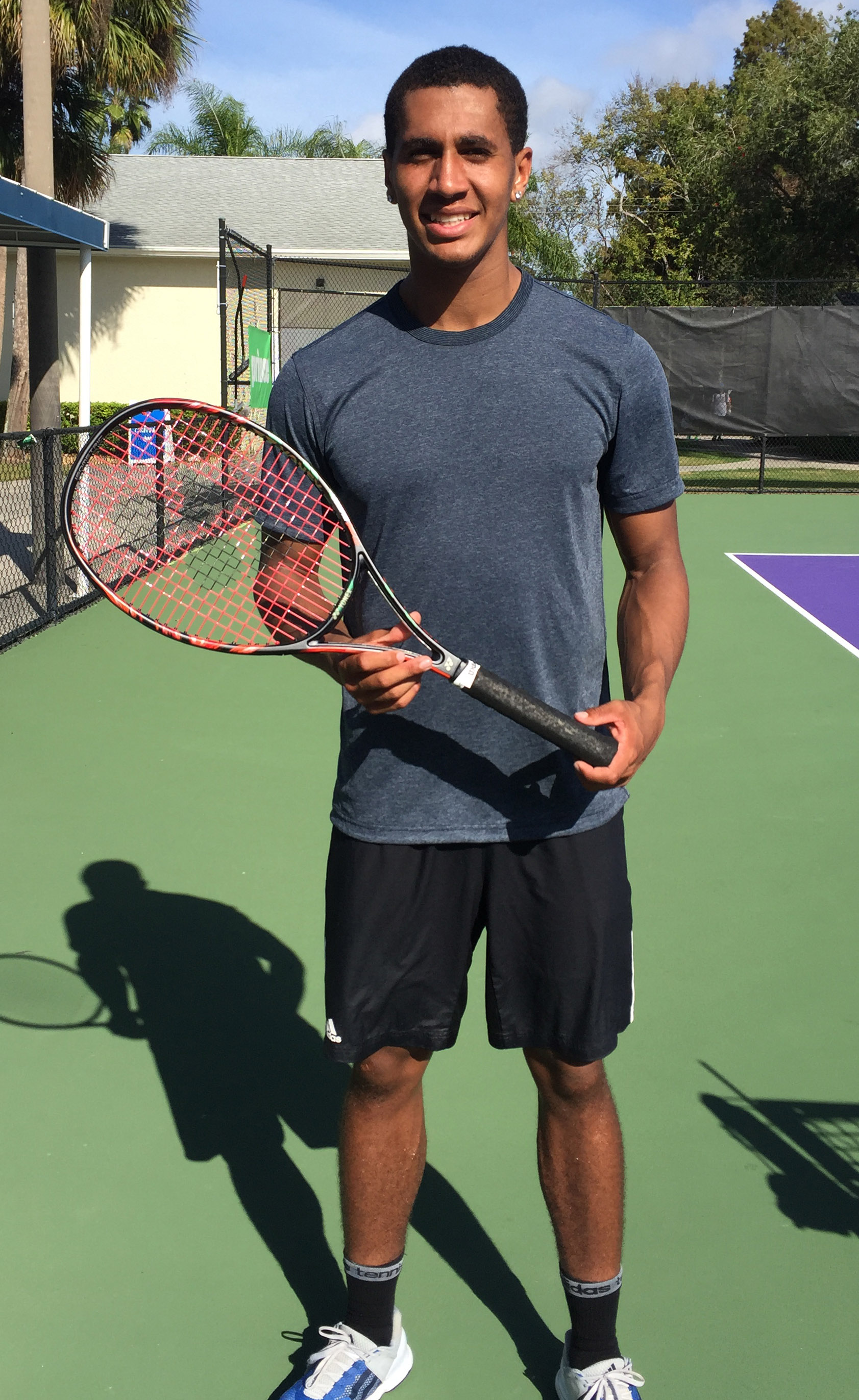 Itfジュニアランキング最高２位将来を有望視されるテニス選手マイケル モー アメリカ １７歳 とテニス用品使用契約を締結 ヨネックス株式会社のプレスリリース