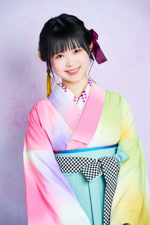 鈴木彩夏(STU48) 鈴木彩夏(STU48)