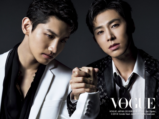 本日発売の Vogue Japan 4月号に 東方神起がカムバック モードで大人の魅力あふれるスペシャルメイキング動画も公開中 コンデナスト ジャパンのプレスリリース