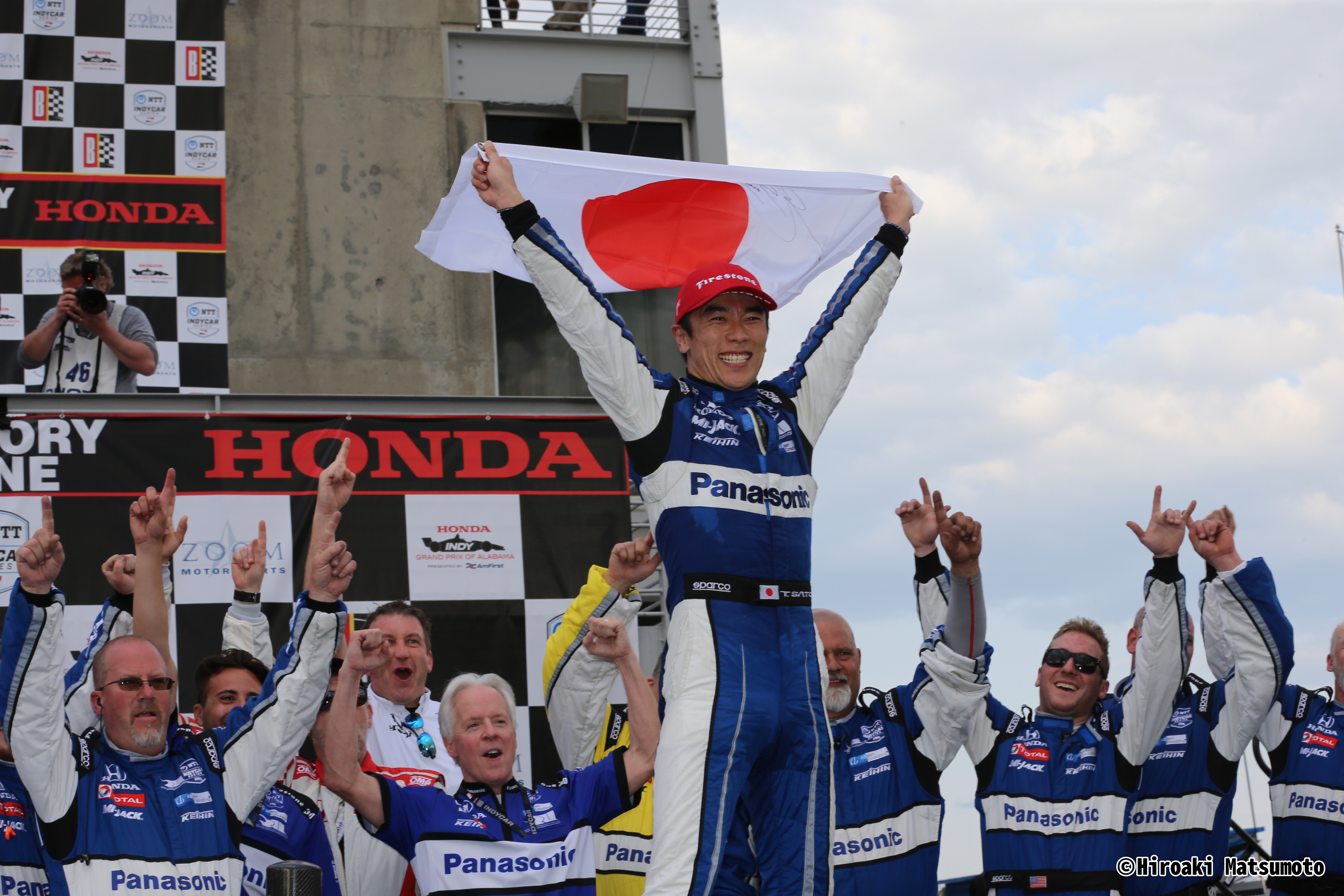 佐藤琢磨が悲願のシリーズチャンピオンに挑む インディカー シリーズ 全17レースを生中継中心に放送 株式会社gaoraのプレスリリース