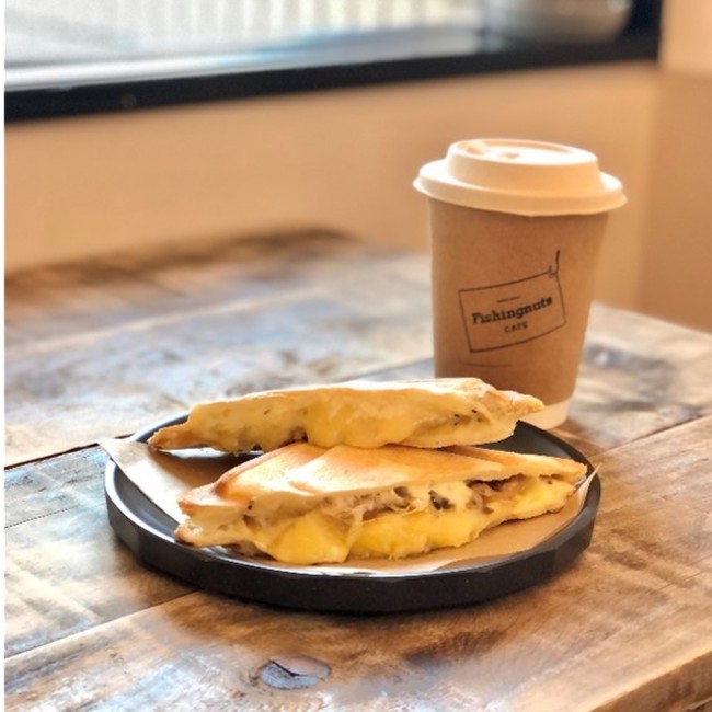 サステナブルなカフェ Fishingnuts Cafe が大森東にオープン 1杯のコーヒーの選び方から始める 地球にも身体にもいいこと フィッシング ナッツ合同会社のプレスリリース サステナブルなカフェ Fishingnuts Cafe が大森東にオープン 1杯のコーヒーの選び方から始める 地球にも身体にもいいこと フィッシング ナッツ合同会社のプレスリリース