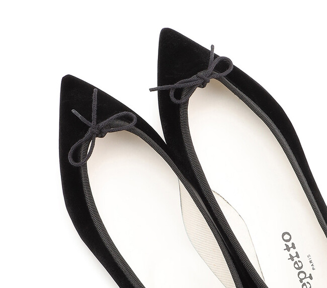 Brigitte Ballerinas Velvet Noir (Black) ￥44,000