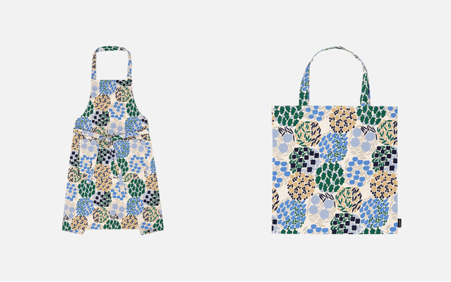 (左) エプロン 8,250円 (右) ファブリックバッグ 6,050円 (左) エプロン 8,250円 (右) ファブリックバッグ 6,050円