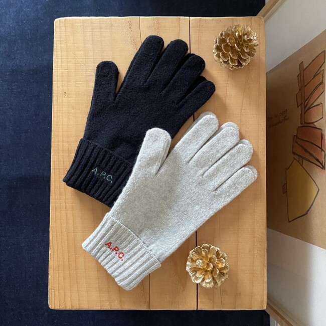 チロル グローブ 14,300円