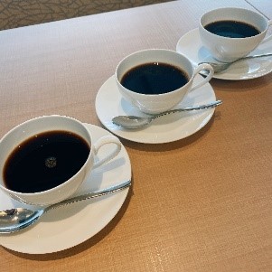 直営レストラン「ウエストリバー」のコーヒー